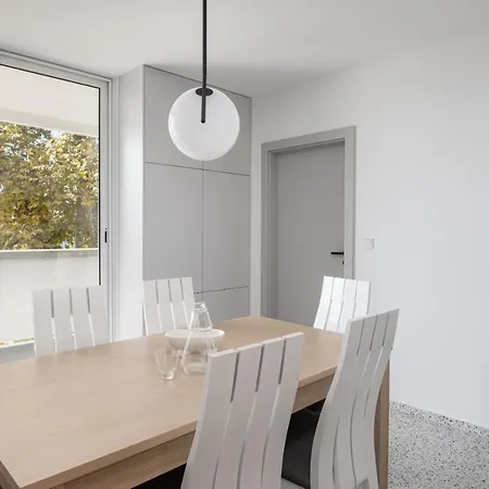 Apartman Lovely Seafront Zadar